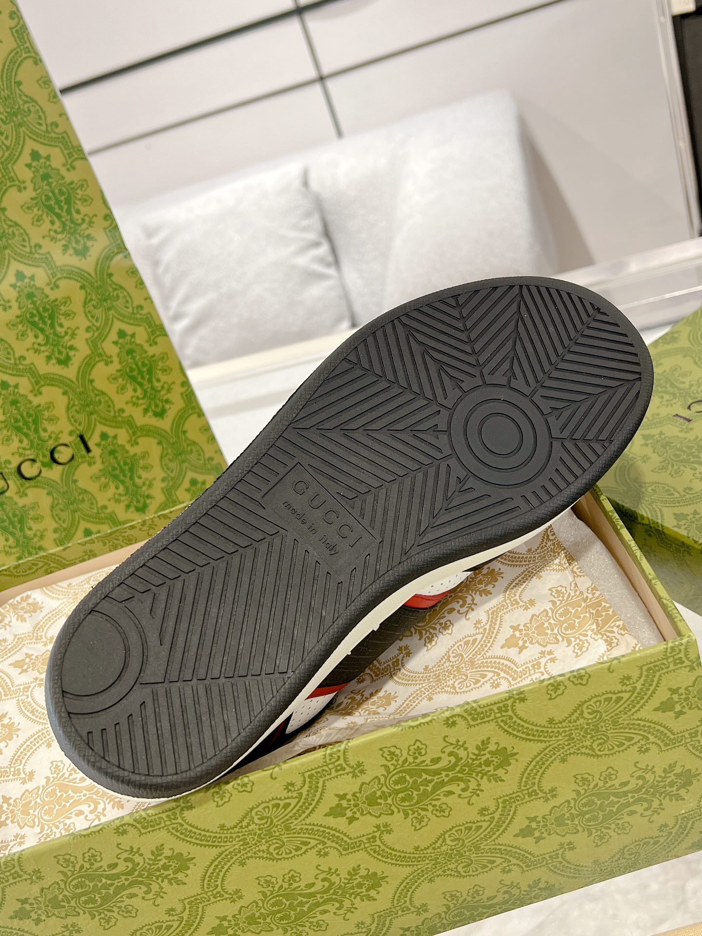 20251021/Gucci_251021-1